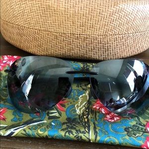 Maui Jim aviator sport glasses.